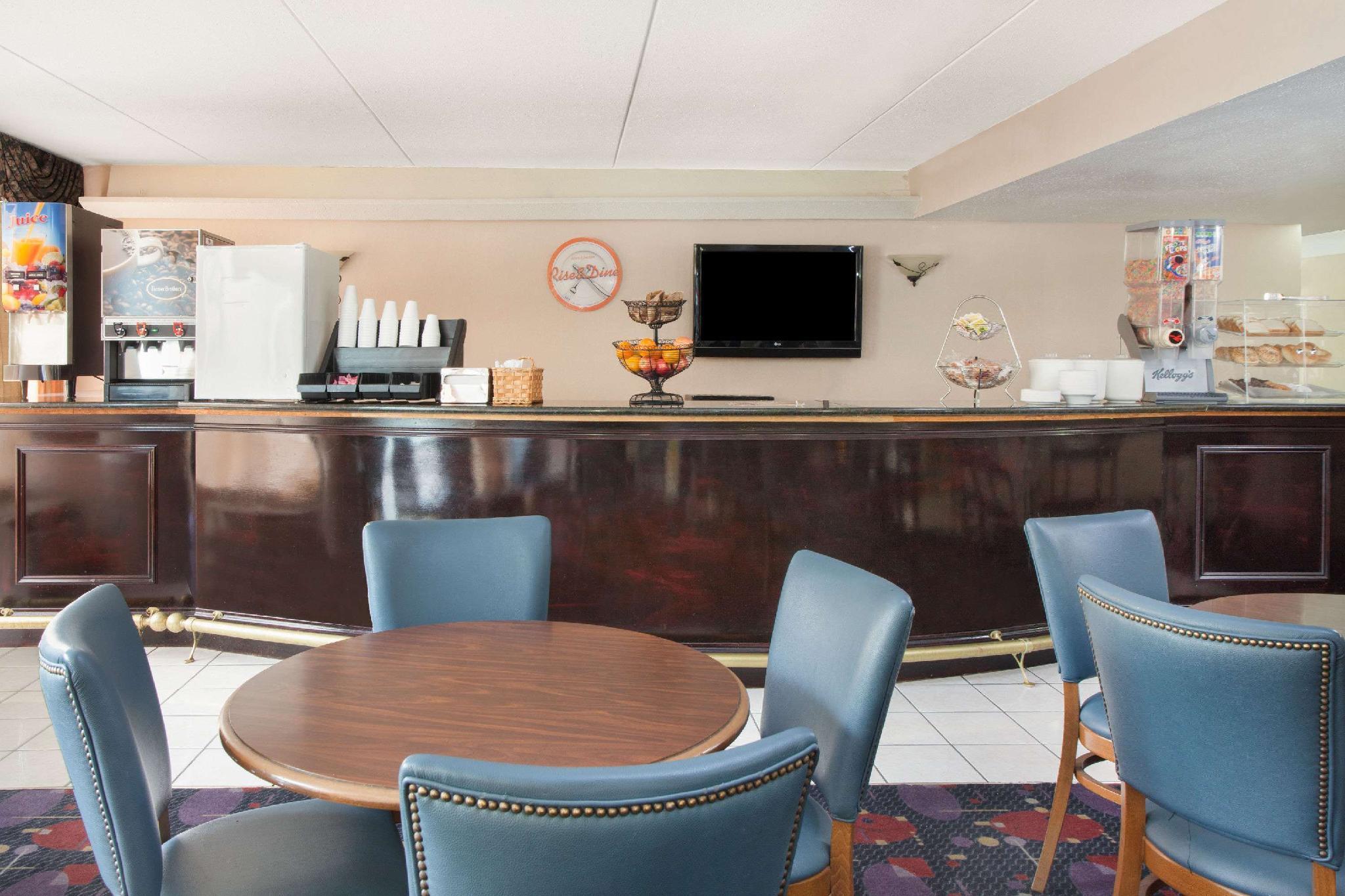 Baymont By Wyndham - Chicago - Addison - O'Hare Hotel Eksteriør billede