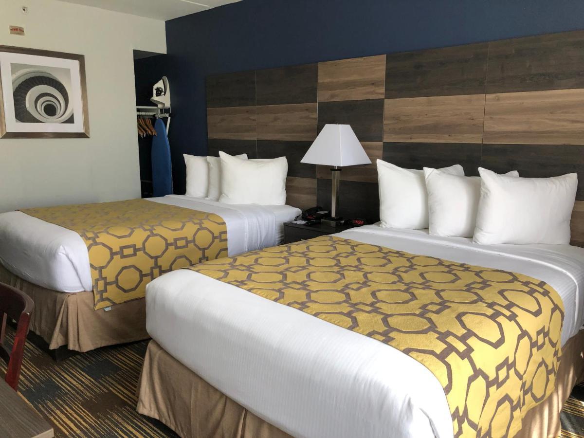 Baymont By Wyndham - Chicago - Addison - O'Hare Hotel Eksteriør billede